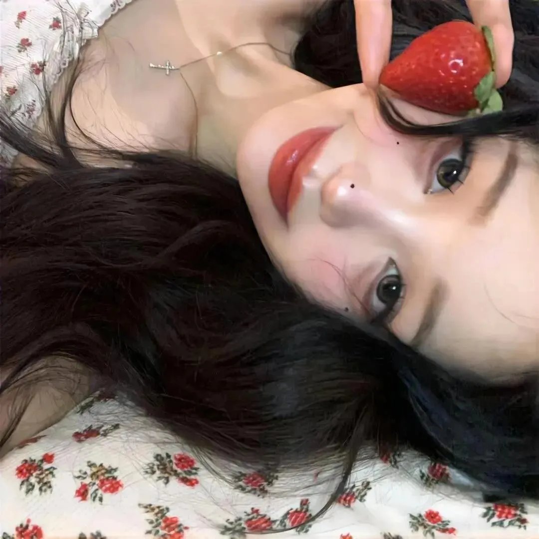 蜜蜂酿蜜